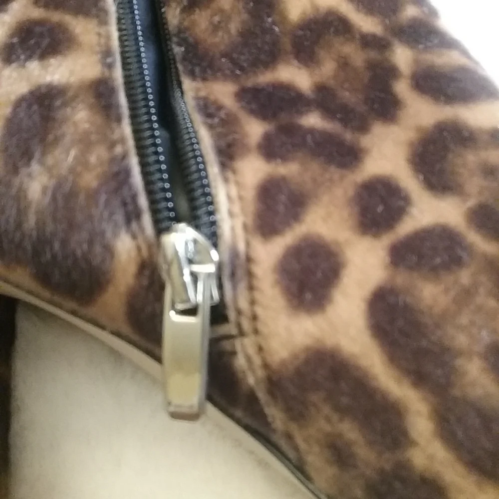 Nine West Cheetah print ankle Boots - Picture 4 of 5